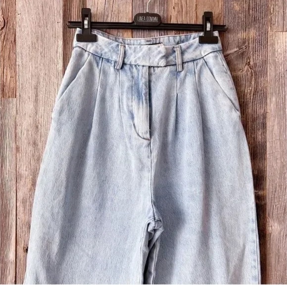 EUC- NAF NAF Super high waist Heavy Straight leg mom Jeans - Picture 2 of 7